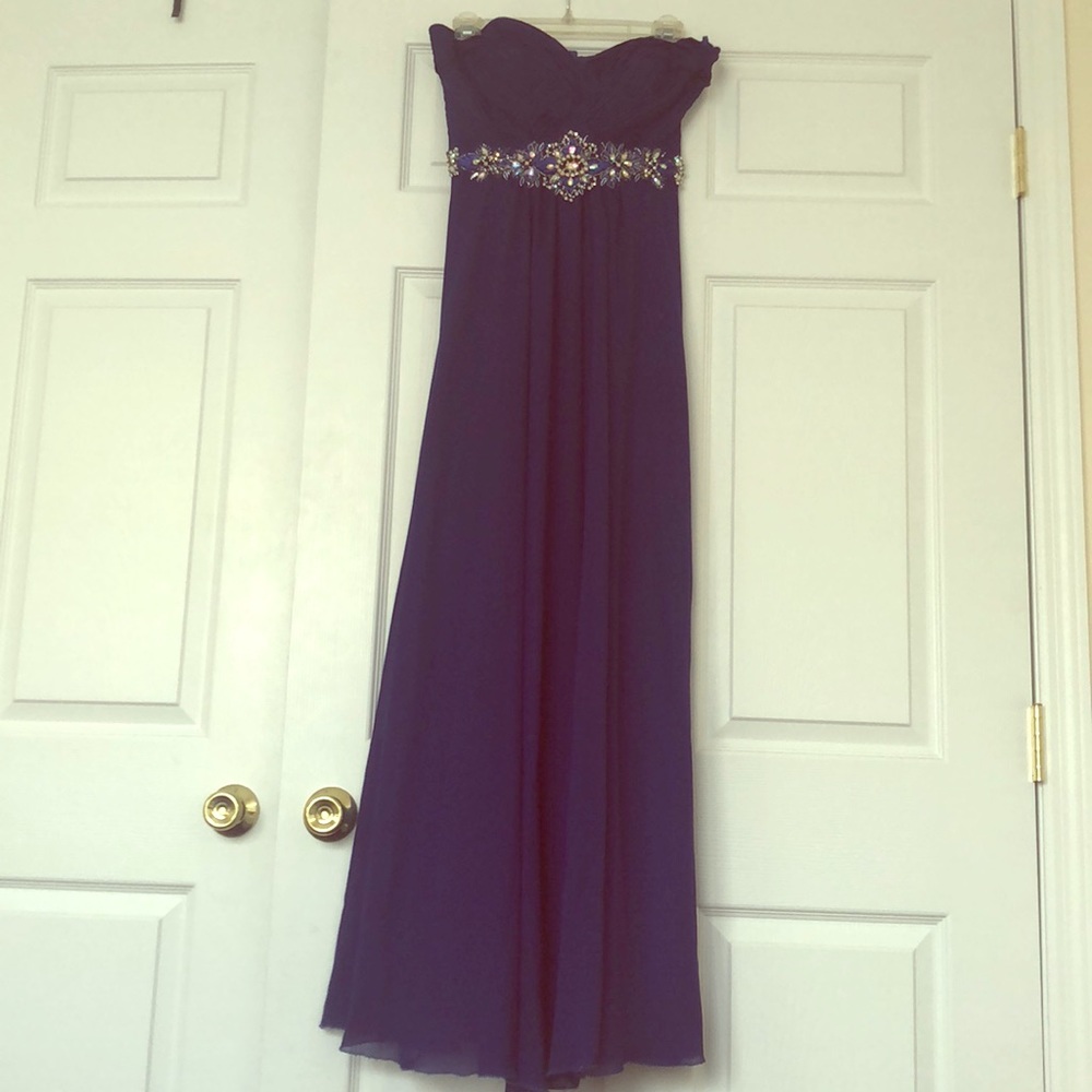 ⭐️ SALE⭐️ Blue strapless bridesmaid dress